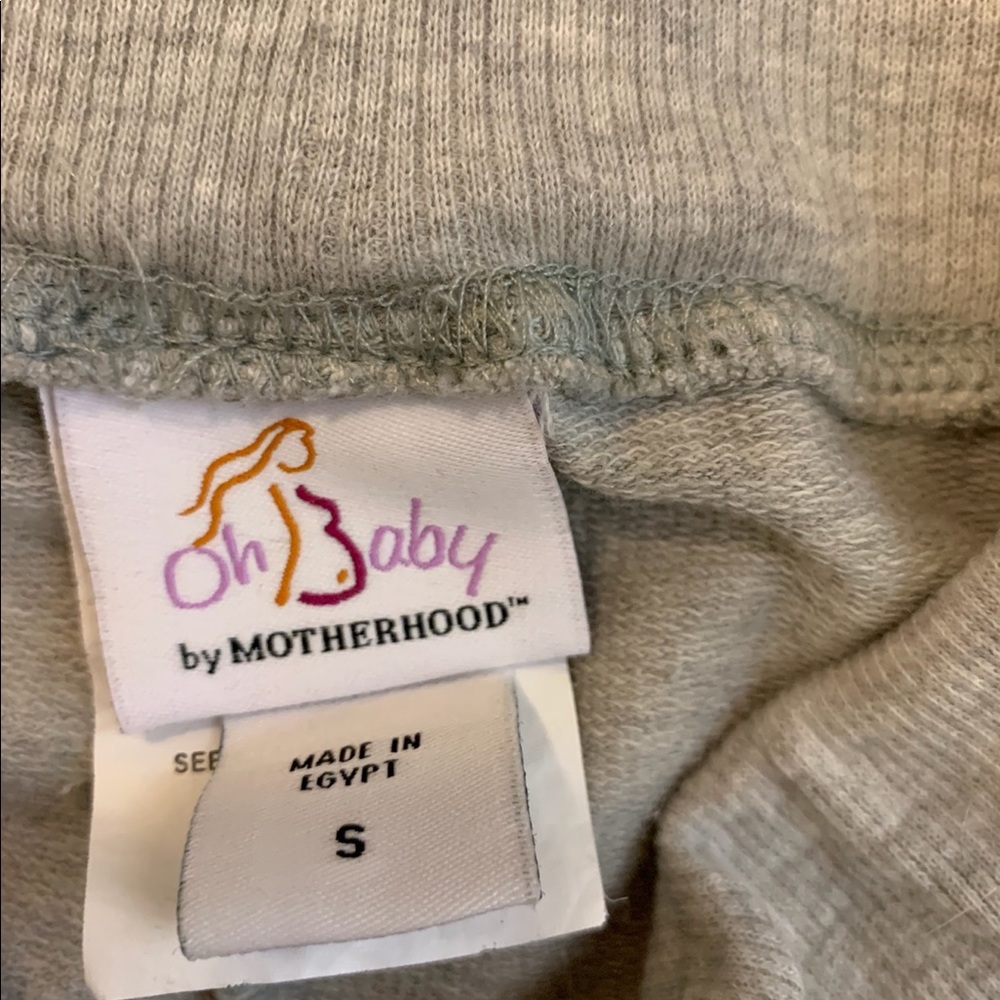 Maternity Clothes - image 7